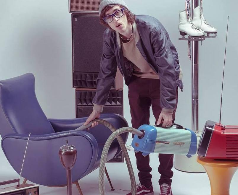 Per il cantautore Luca Bretta agosto pieno di concerti 