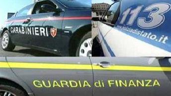 Polizia di Stato, carabinieri e guardia di finanza hanno pattugliato in forze le strade durante il week end