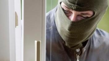 Svaligiarono villa a Modena: incastrati e arrestati dopo lunghe indagini