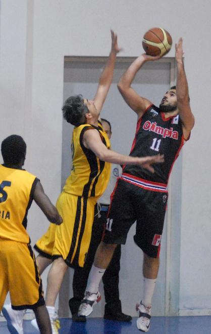 Il basket dalla A alla Z, due giovani si inventano un sito