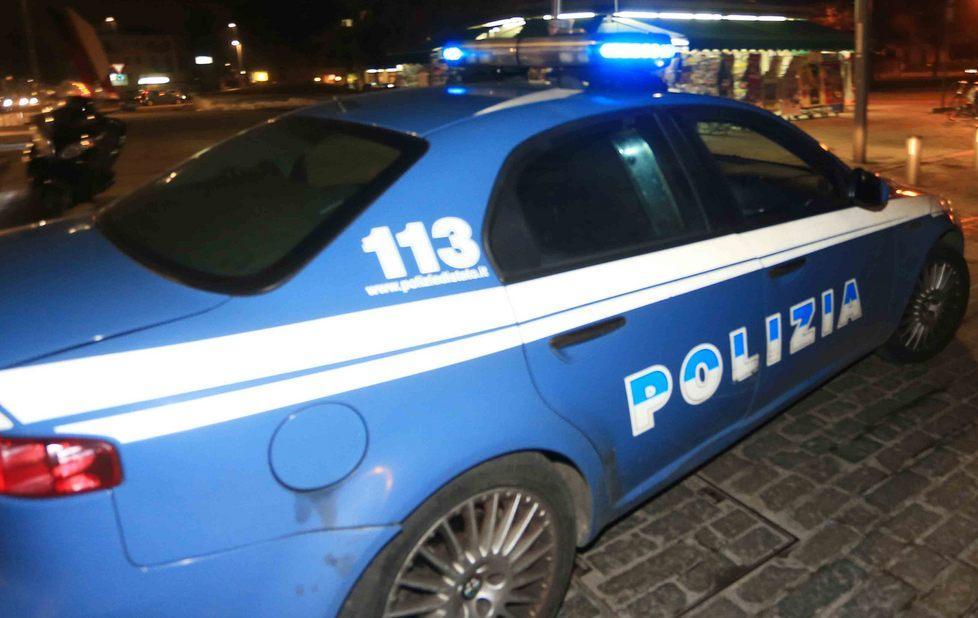 Anziana inseguita e rapinata della borsa 