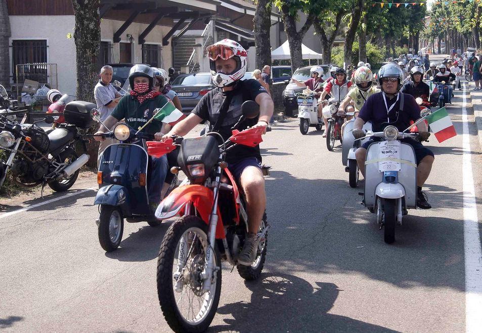 Moto leggendarie e tanto divertimento al raduno di Marola 
