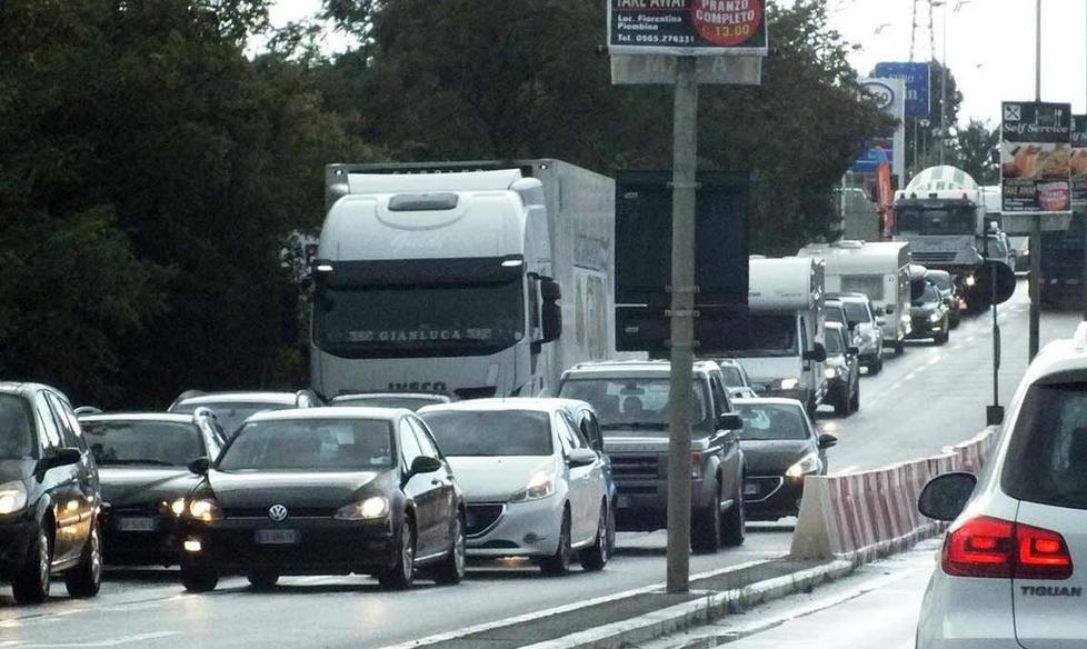 Strada bloccata anche in uscita 