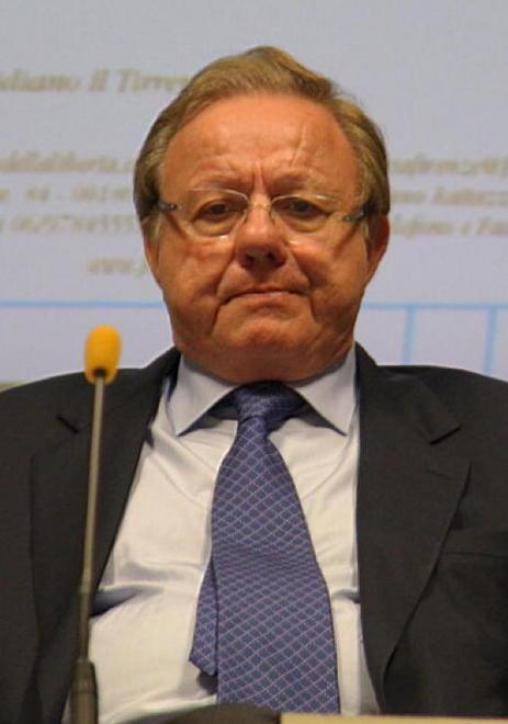 Malore in Capraia per Matteoli 