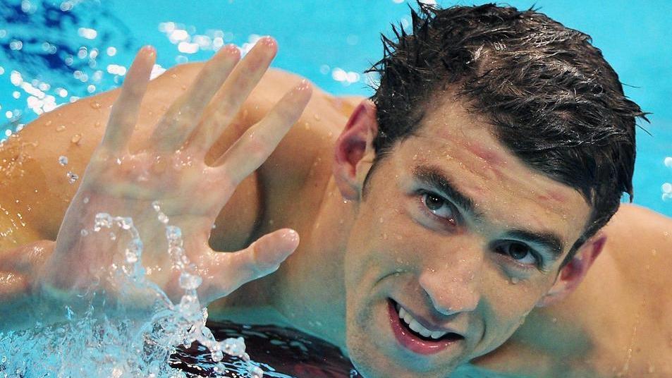 Michael Phelps continua a stupire