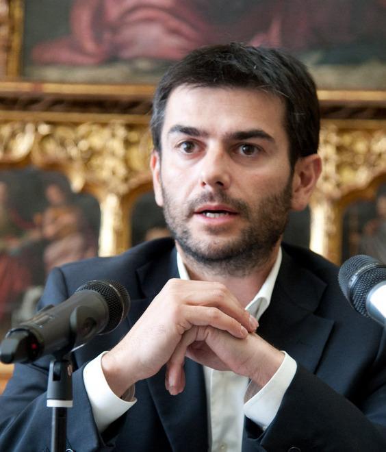 Teatro lirico, il gip dice no alla sospensione di Zedda 