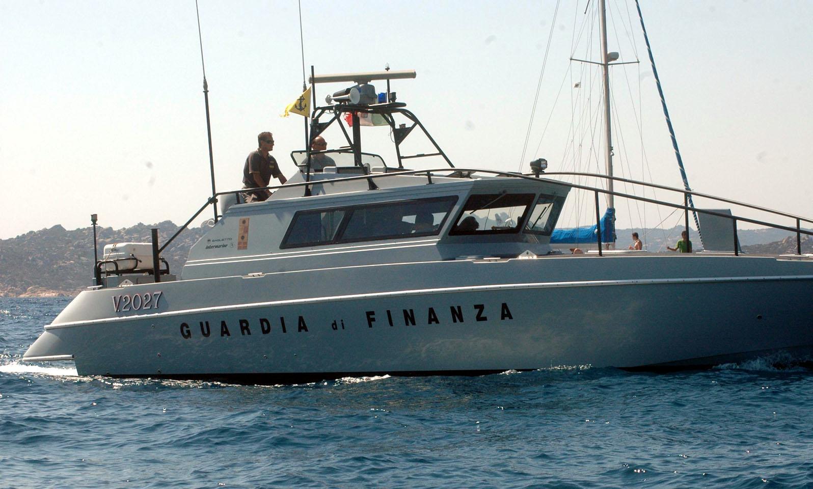 Altri 21 algerini sbarcano a Porto Pino