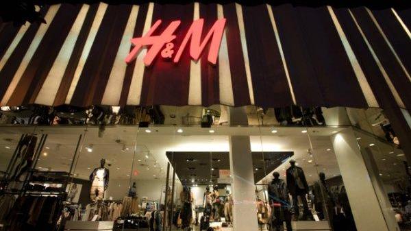 Uno dei mega store del colosso svedese della moda teen