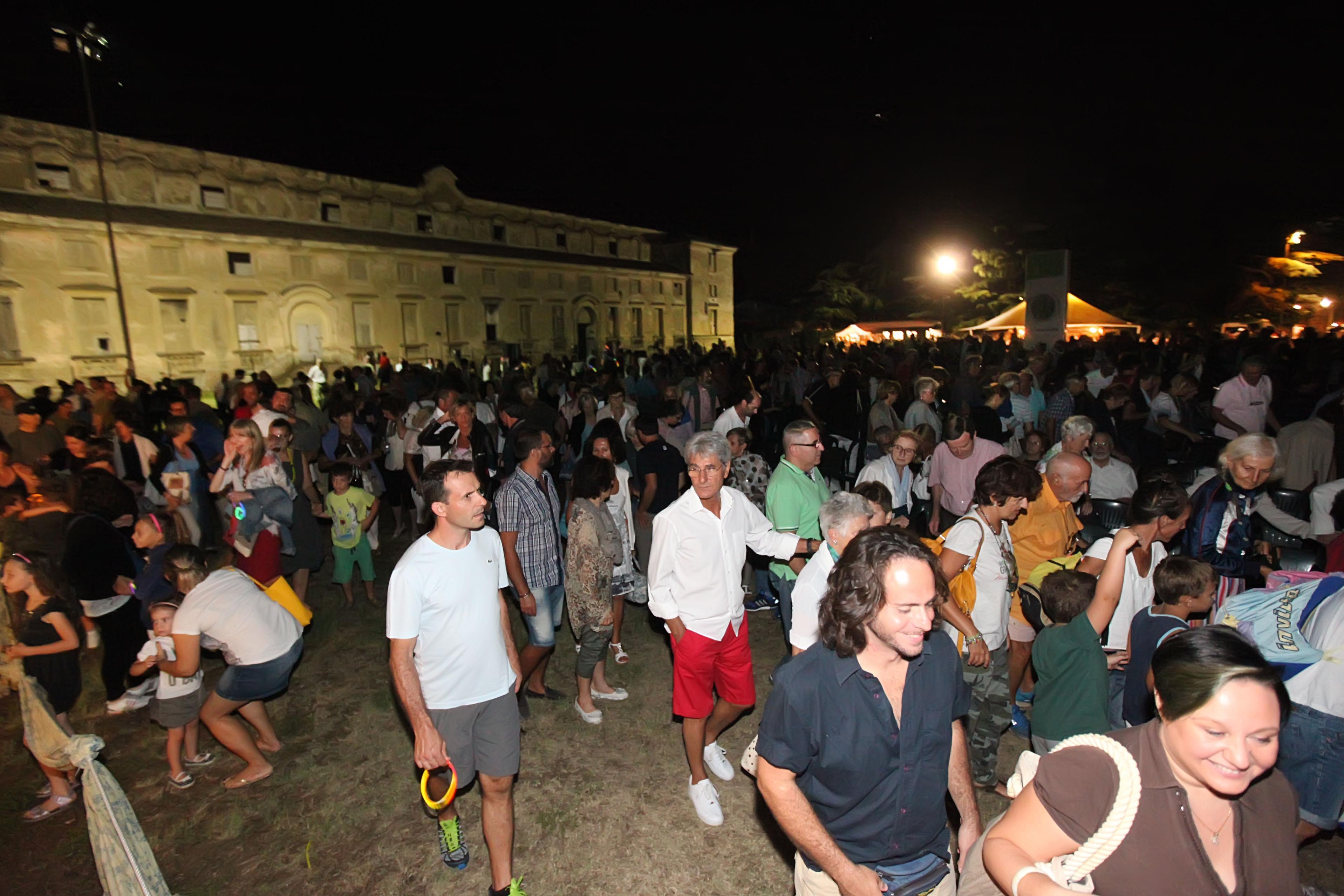 In migliaia al magico Gran galà d’estate della Reggia di Rivalta 
