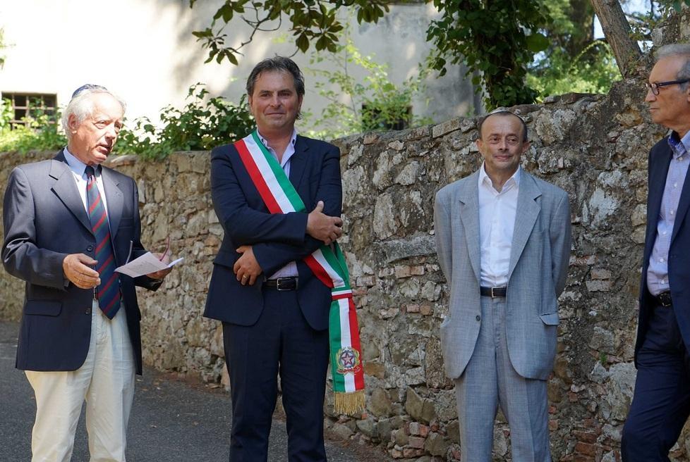 Chianni ha ricordato gli ebrei deportati