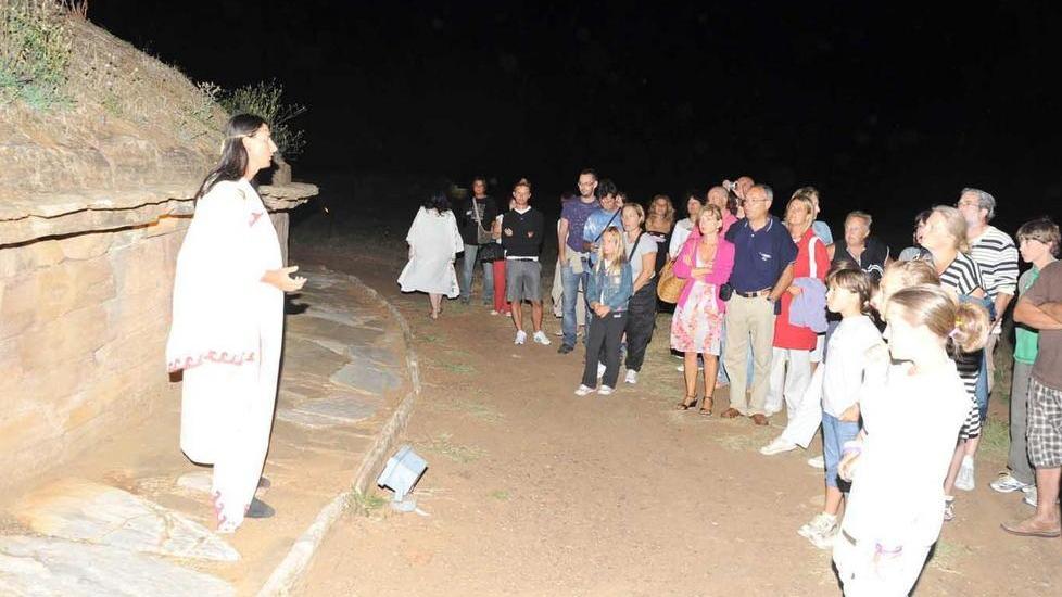 Ferragosto al museo e guide in costume al parco di Baratti