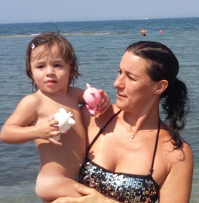 Piero, Manuela, Ivo bagnanti spazzini per salvare la spiaggia 