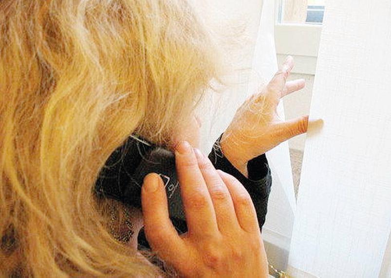 Telefonate anonime e silenziose nel cuore della notte