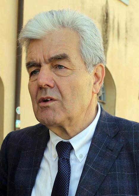 La guerra tra il sindaco Toni e la Consulta