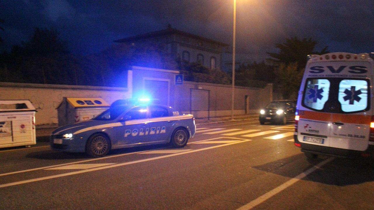 La polizia sul viale Italia