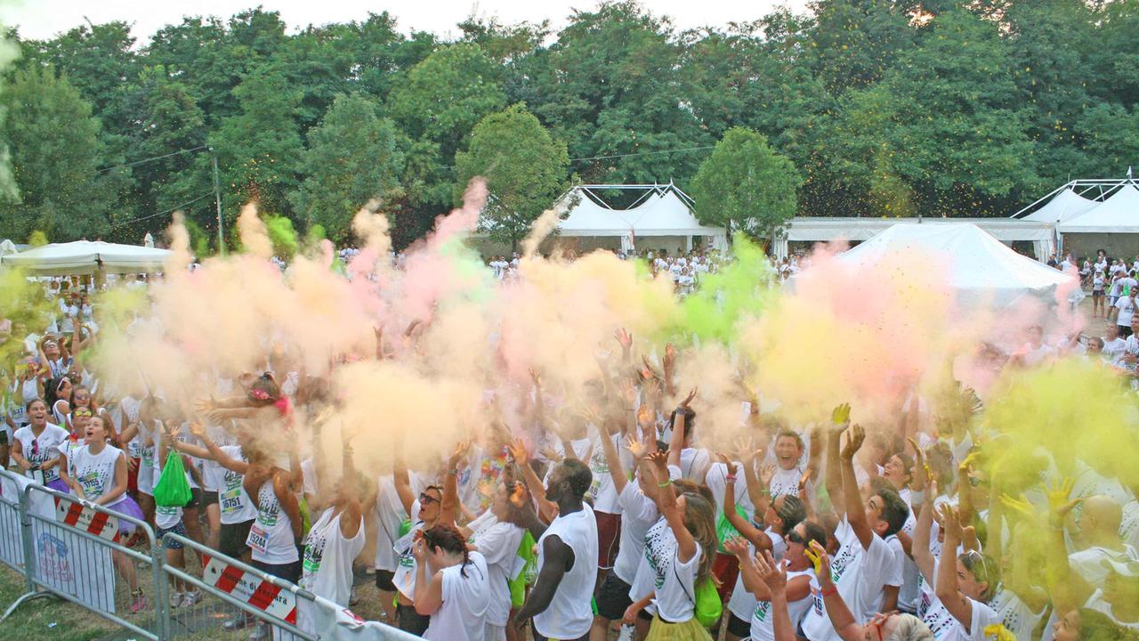 Ferrara, per Color Vibe Run la carica dei duemilacinquecento