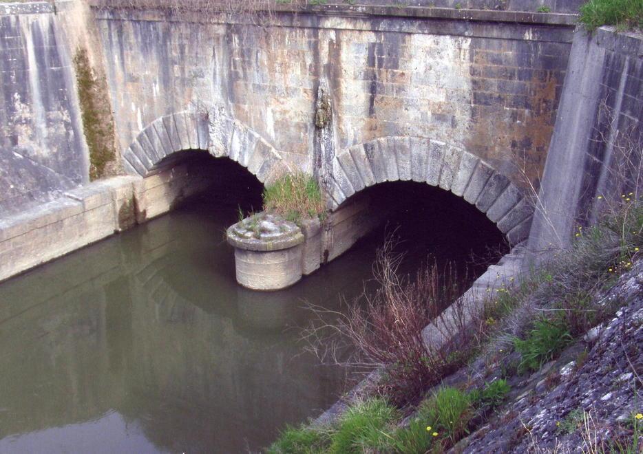 Canale Emissario, lotta al degrado 