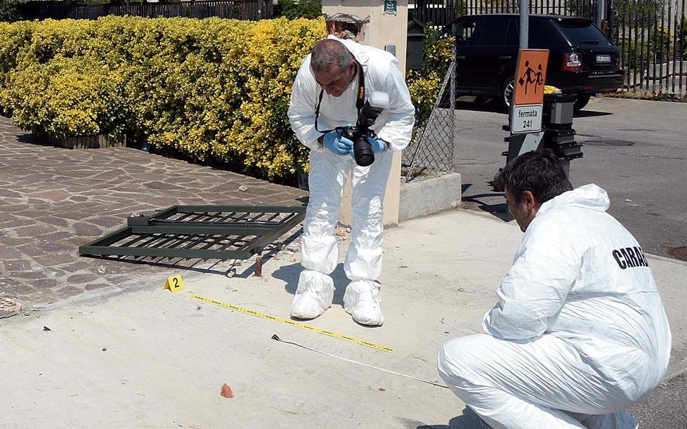 Paolini sotto choc: ho sparato a un collega 