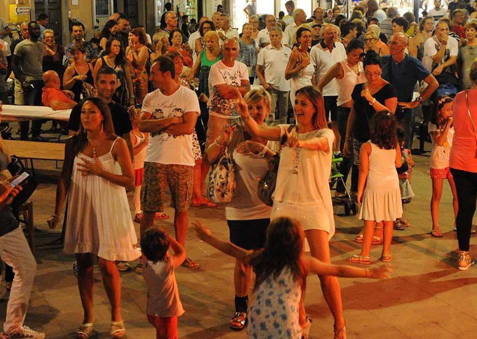 Musica: orari più elastici, si cambia il regolamento 
