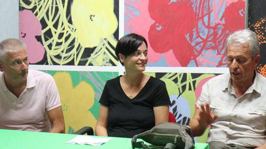 Giovani modelli da dipingere e il mercato avrà nuovi colori