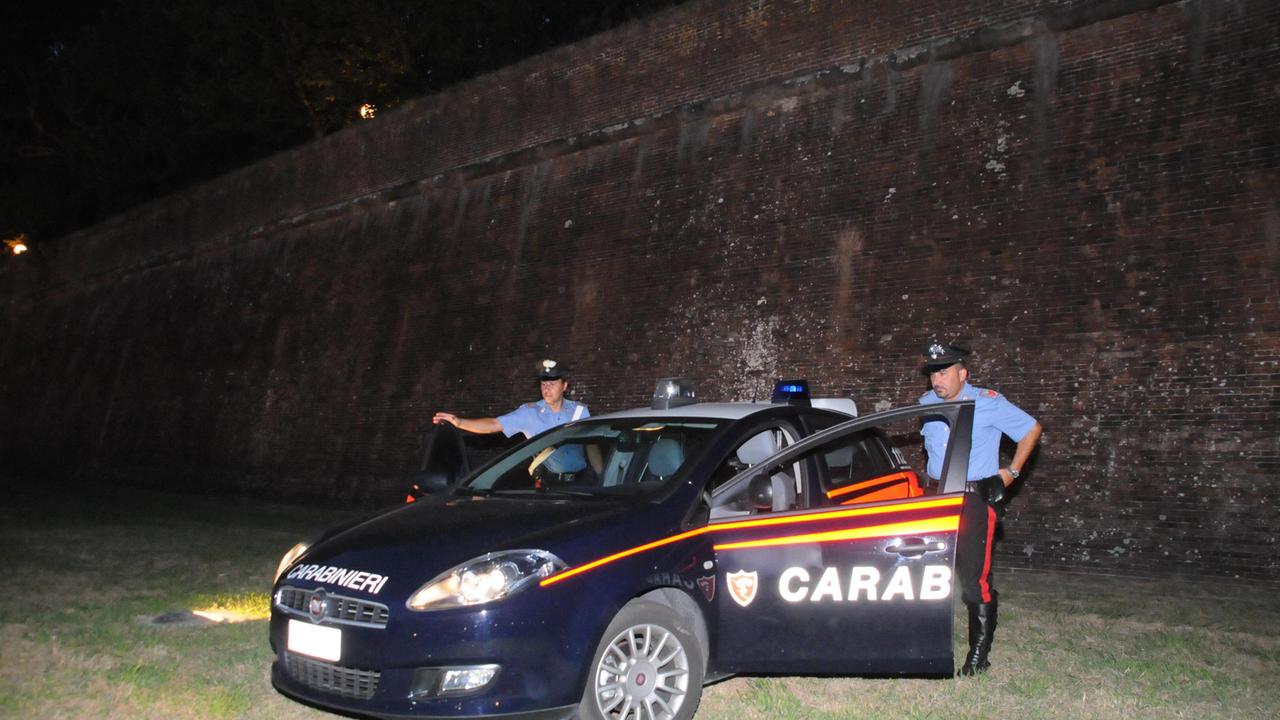 Precipita dalle Mura, grave una giovane di 25 anni