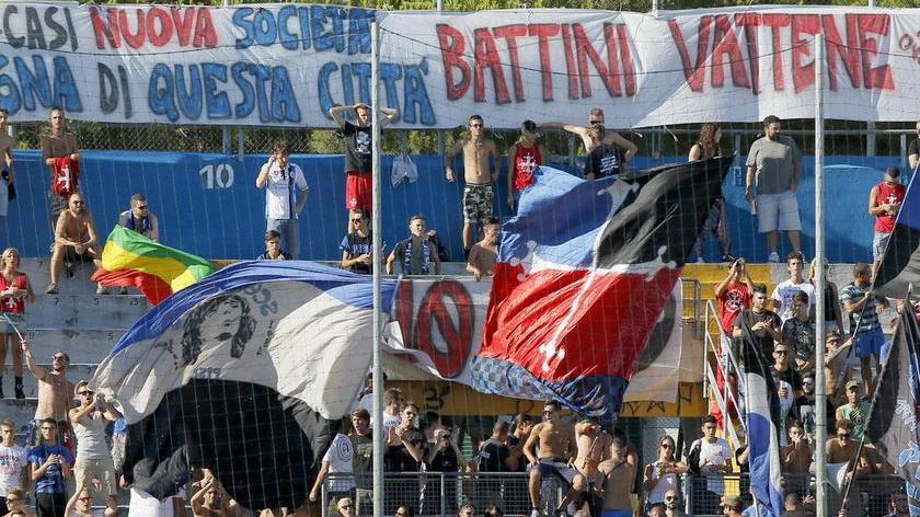 I tifosi: assemblea pubblica per decidere insieme