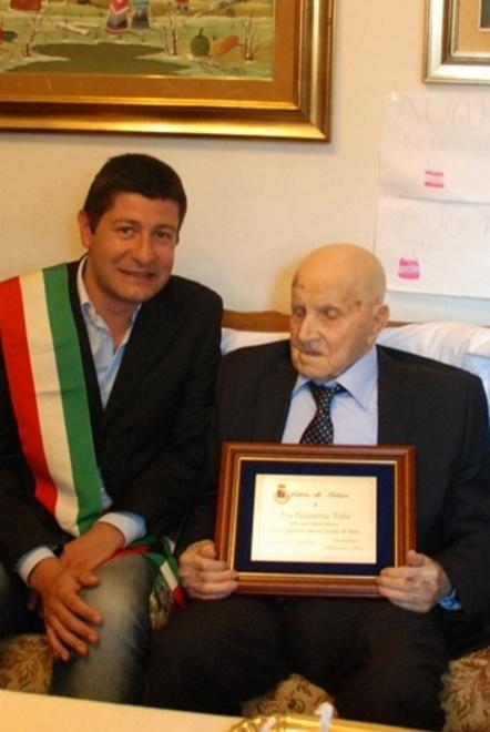 Grande festa per i 100 anni di Tiu Giuanne