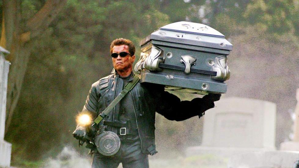 Cittadinanza a Schwarzenegger, rinviata la cerimonia