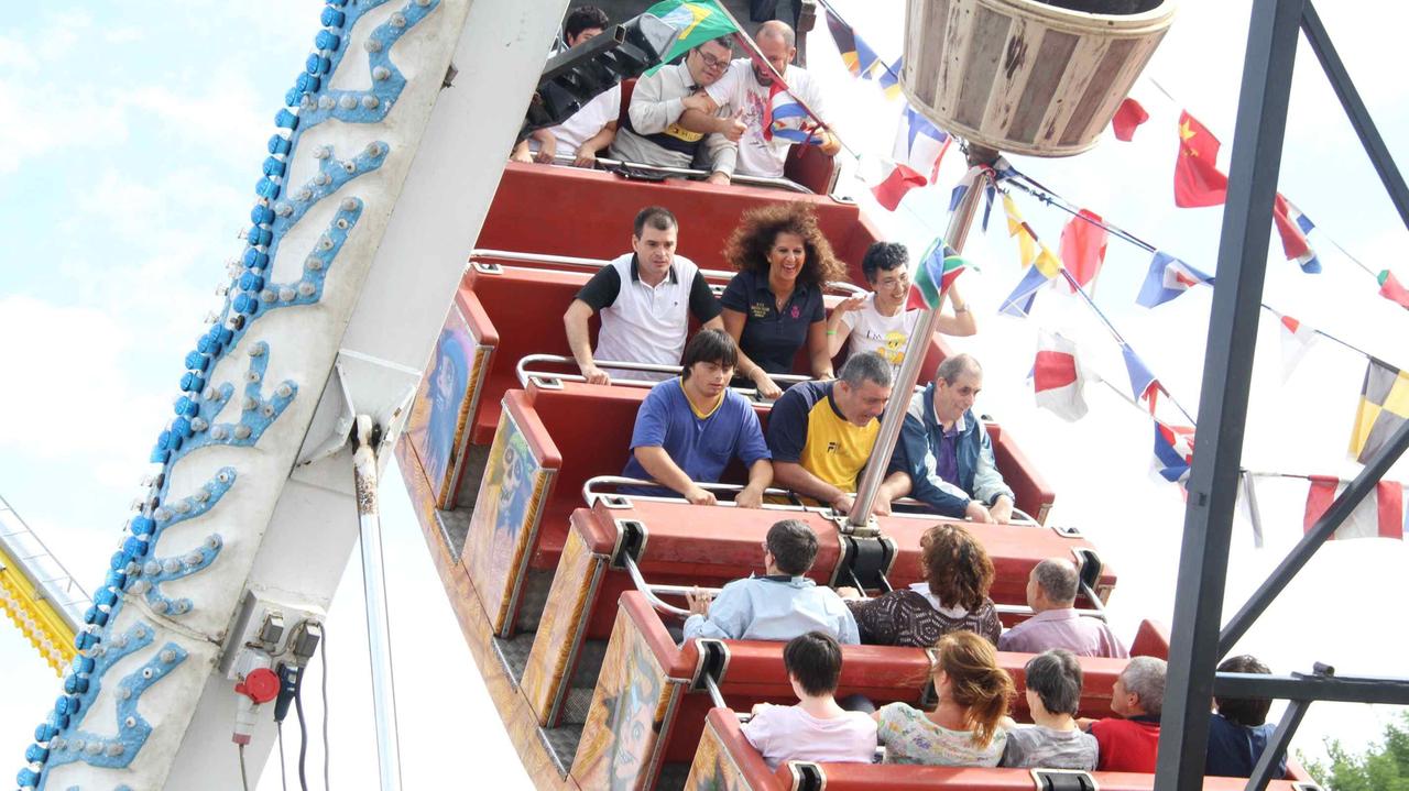 Una giostra del Luna Park