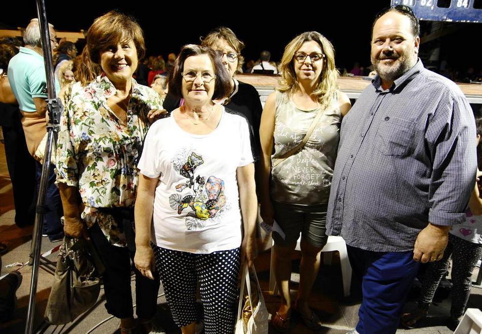 Madonnina e fuochi Marina festeggia secondo tradizione 
