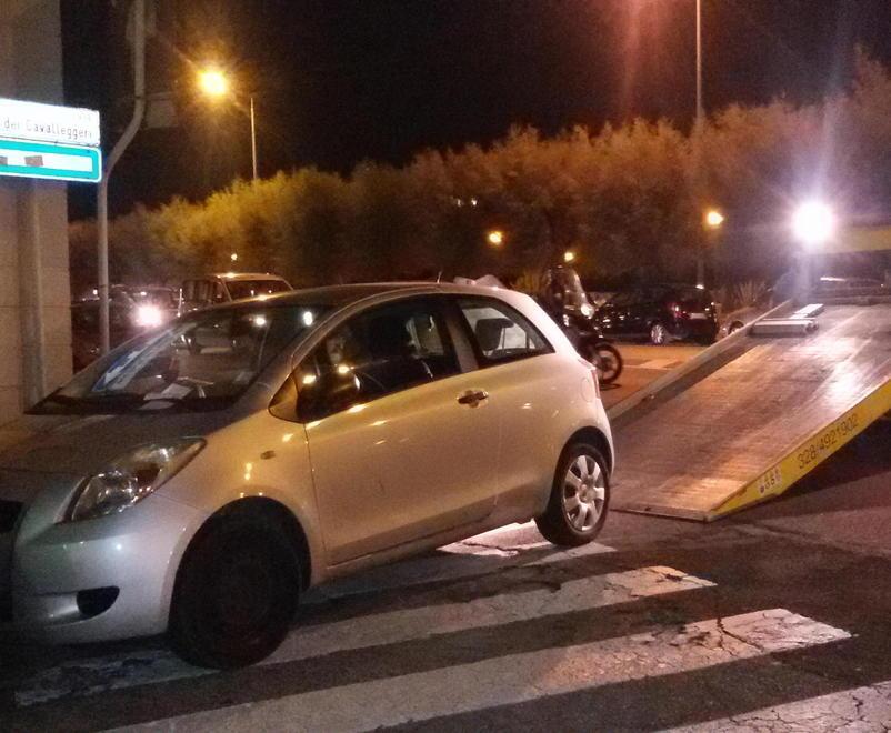 Sosta selvaggia sul mare in una notte 35 multe 