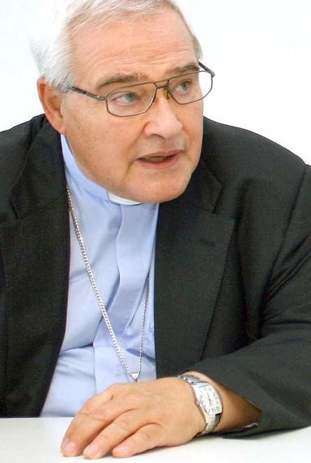 Ferrara, Pd e Sel contro Negri: la sua posizione sui gay roba da Medioevo