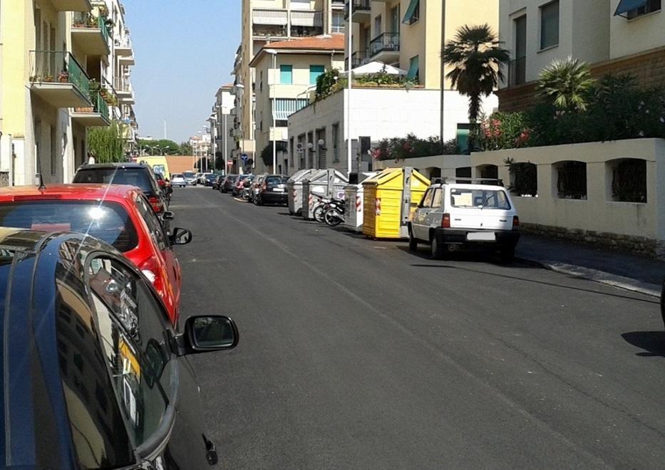 Addio buche, nuovo look in via degli Ebrei