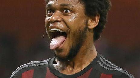 Gran debutto Milan, Honda e Luiz Adriano affondano il Perugia