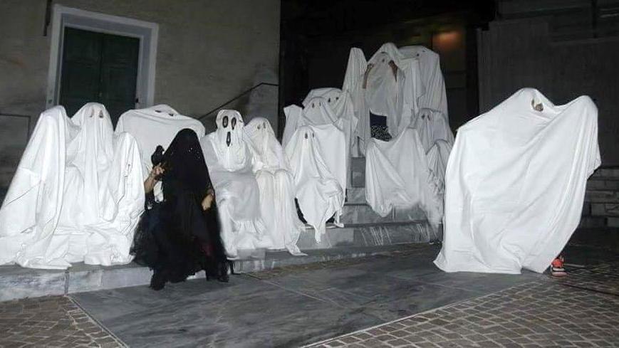 La protesta dei cittadini a Massarosa