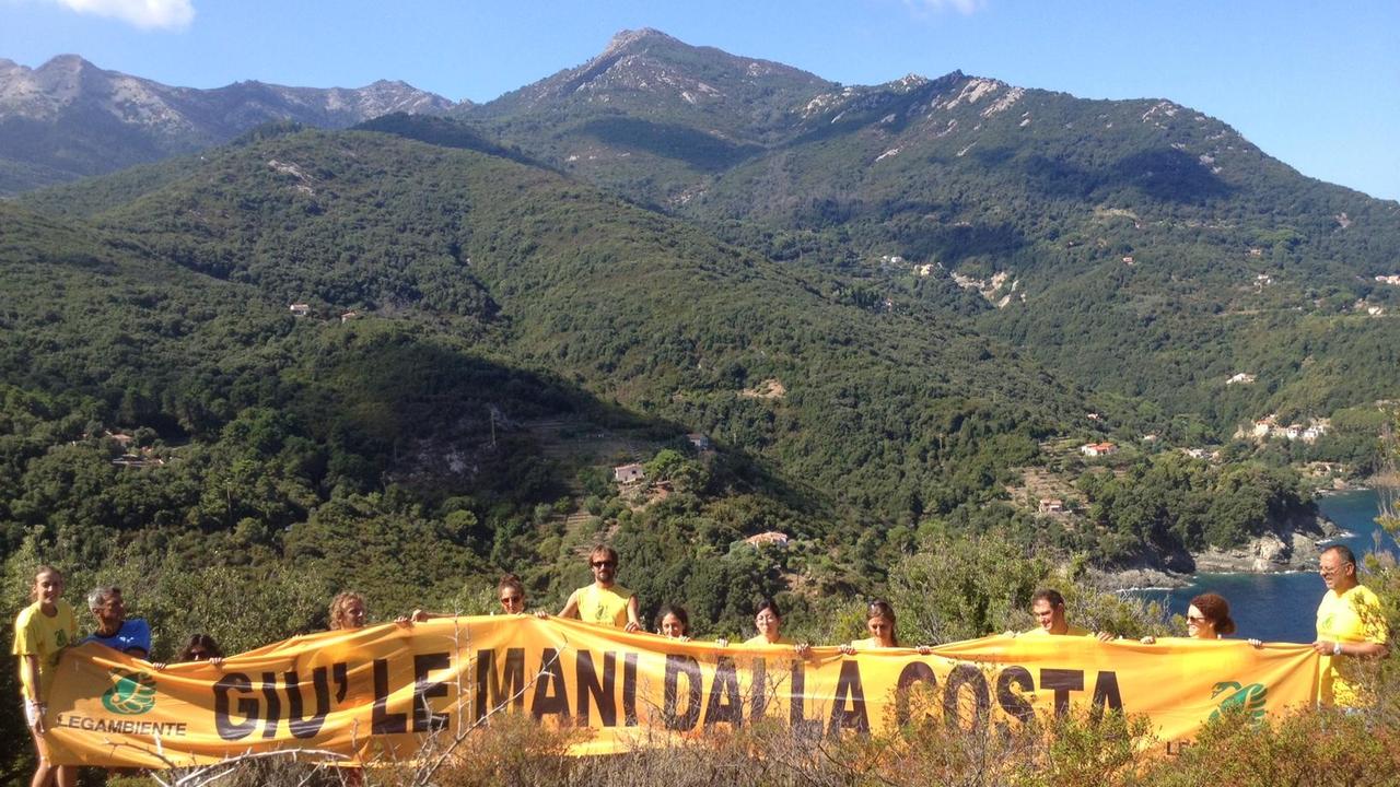 Il blitz di Goletta Verde