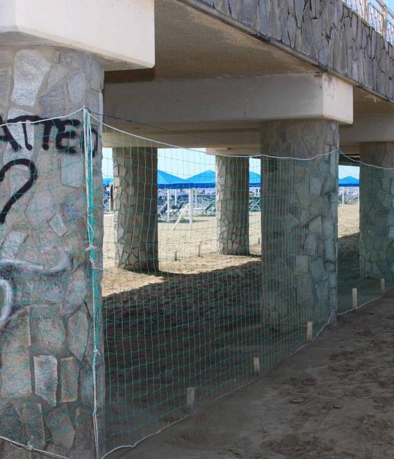Vigilantes a guardia del pontile fino all’ultima domenica del mese 
