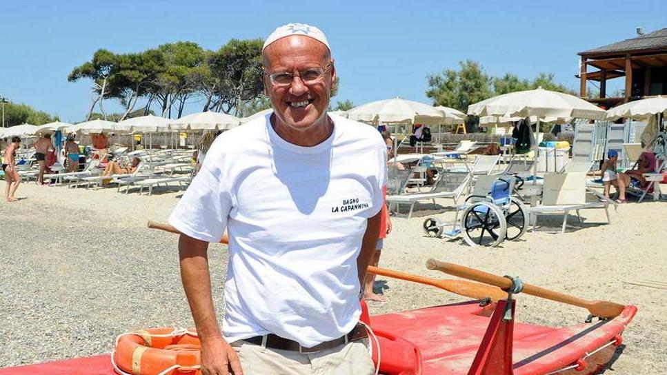 Solleone e prezzi fissi, boom dei balneari