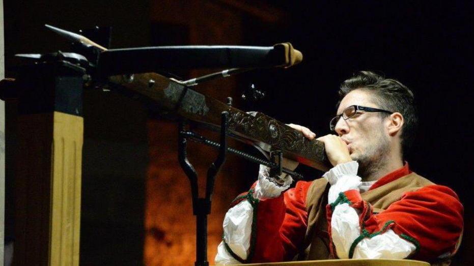 Balestro e polemiche Il Maestro d’armi ha dato le dimissioni