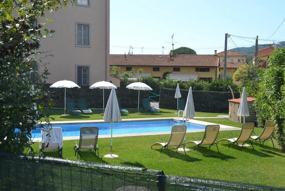 In venti trovano casa nel b&b di lusso 