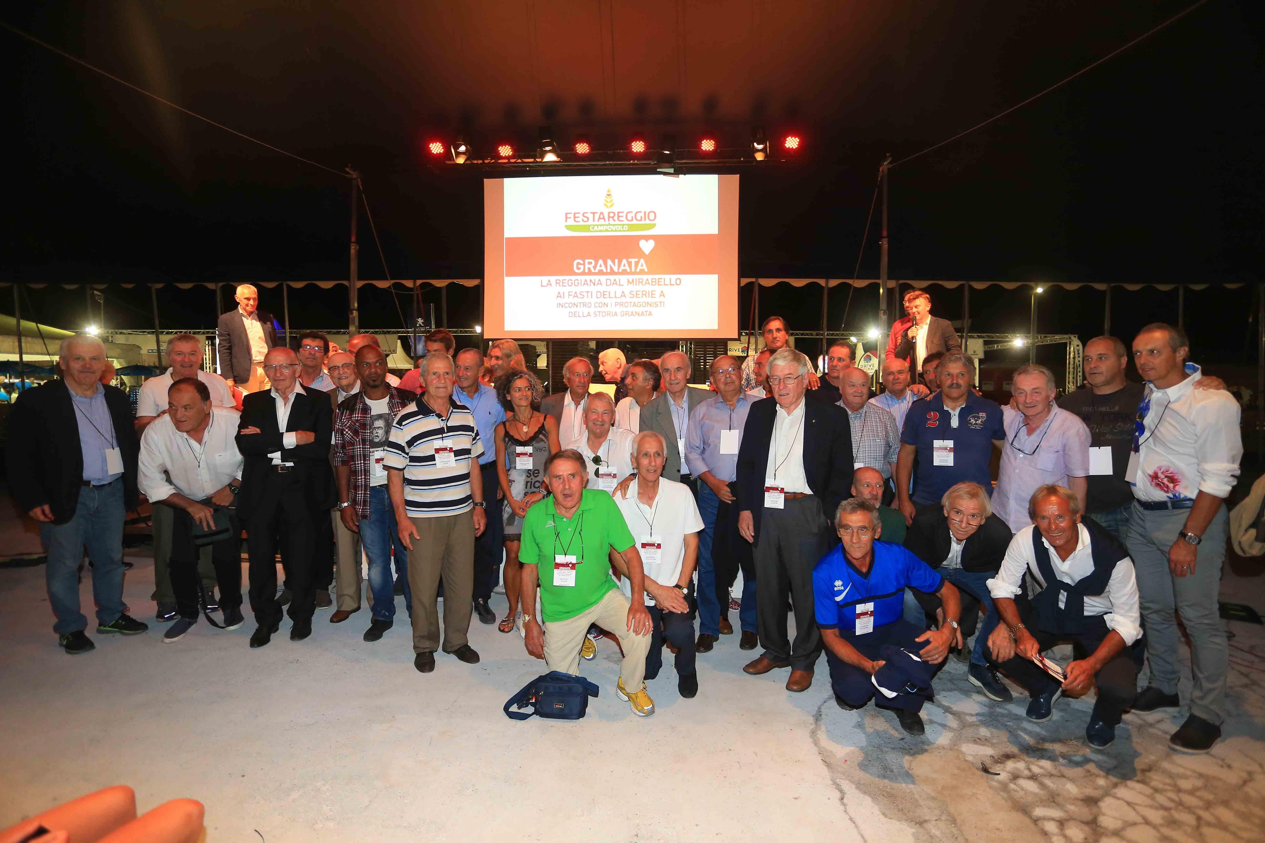 "Vecchio cuore granata", gli storici campioni della Reggiana sul palco