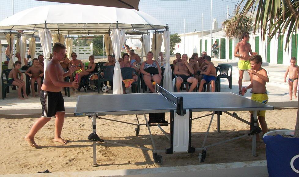 Lido del Carabiniere, Turi junior vince il torneo di tennis tavolo