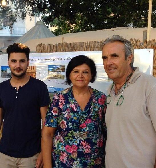 Via quelle foto, lite alla Festa dell’Unità 
