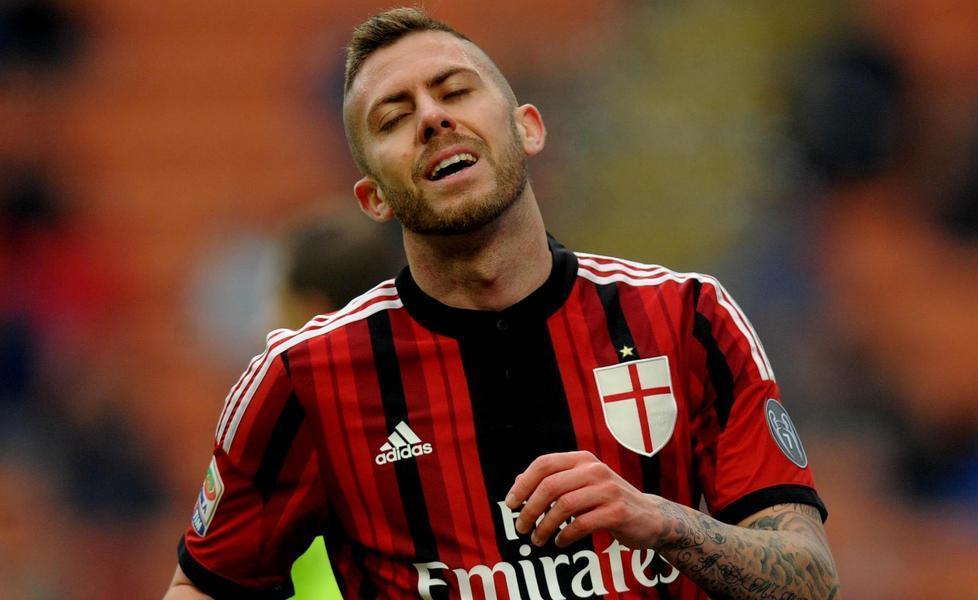 Milan, la schiena ferma ancora Menez