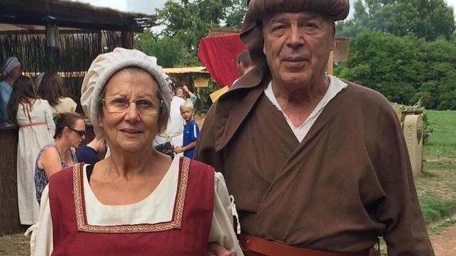 In piazza dei Priori si rievoca la cena dei nobili medievali