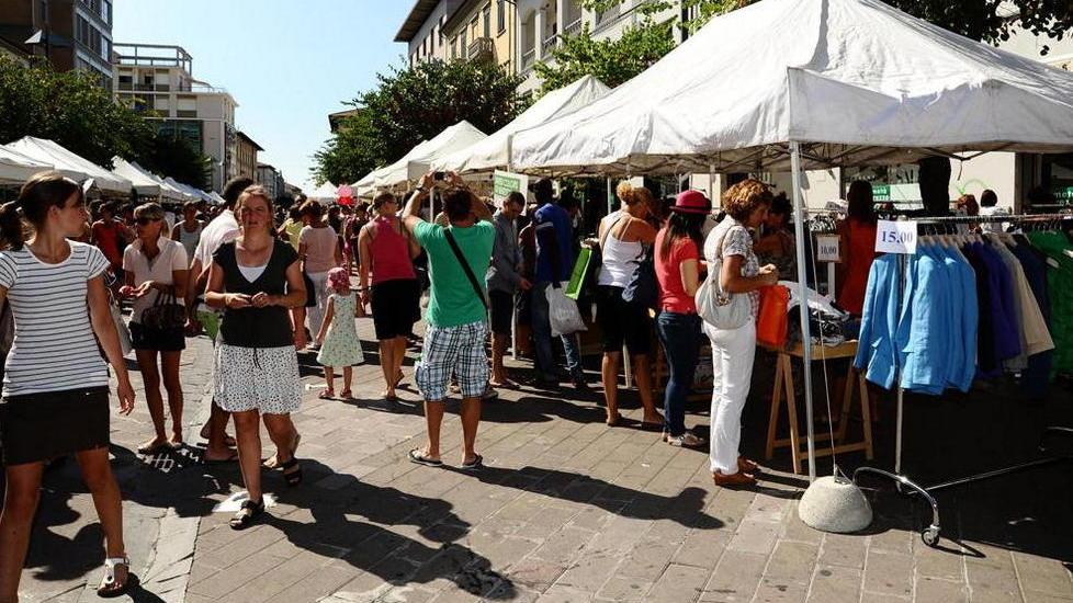Sbaracco, due giorni di shopping no stop