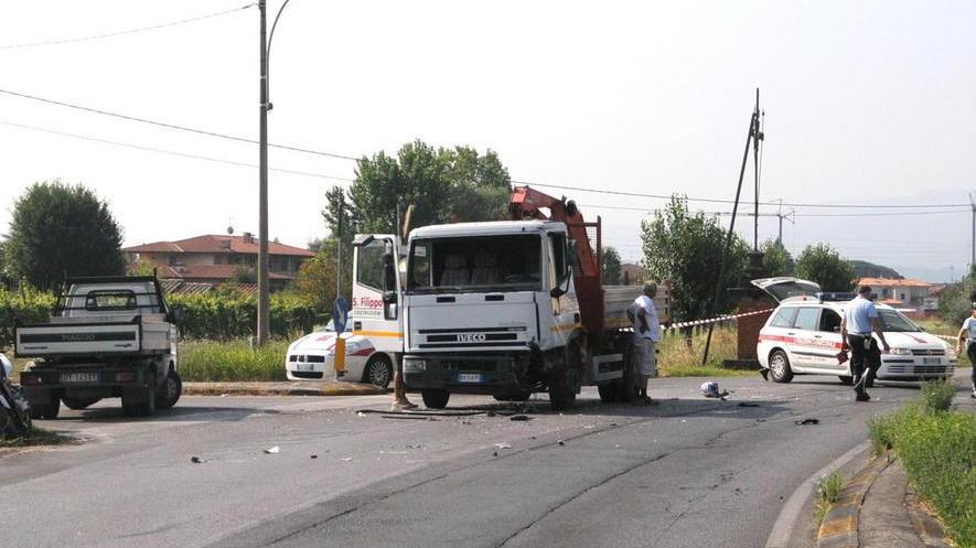 Troppi incidenti, gli abitanti chiedono i dissuasori di velocità