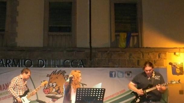 Giro del mondo con la “notte rosa”