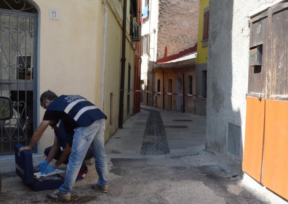 Lite a colpi di mannaia, ferite due donne 