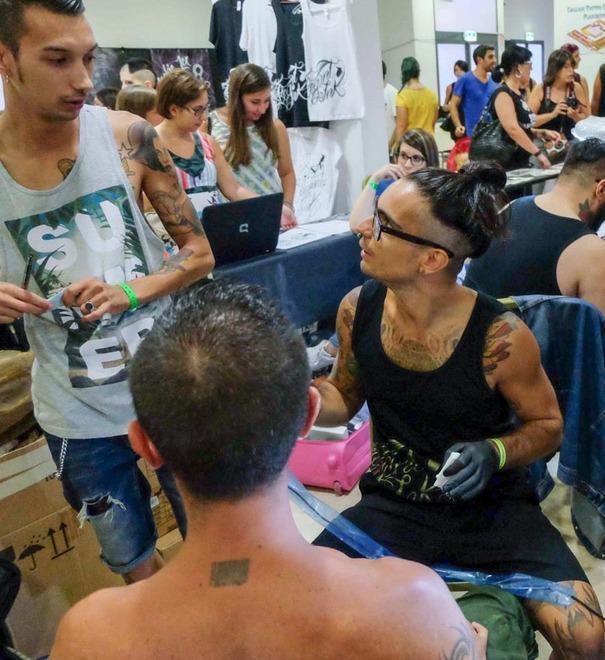 La fiera dei tatuaggi entra nel vivo 